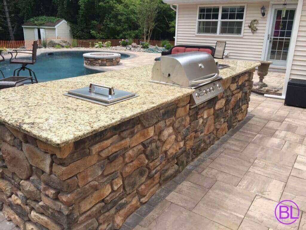 Outdoor Kitchen Design Ideas